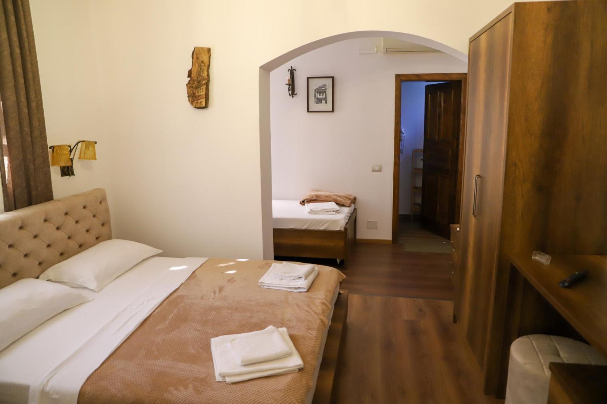 Dd Villa Берат Екстер'єр фото