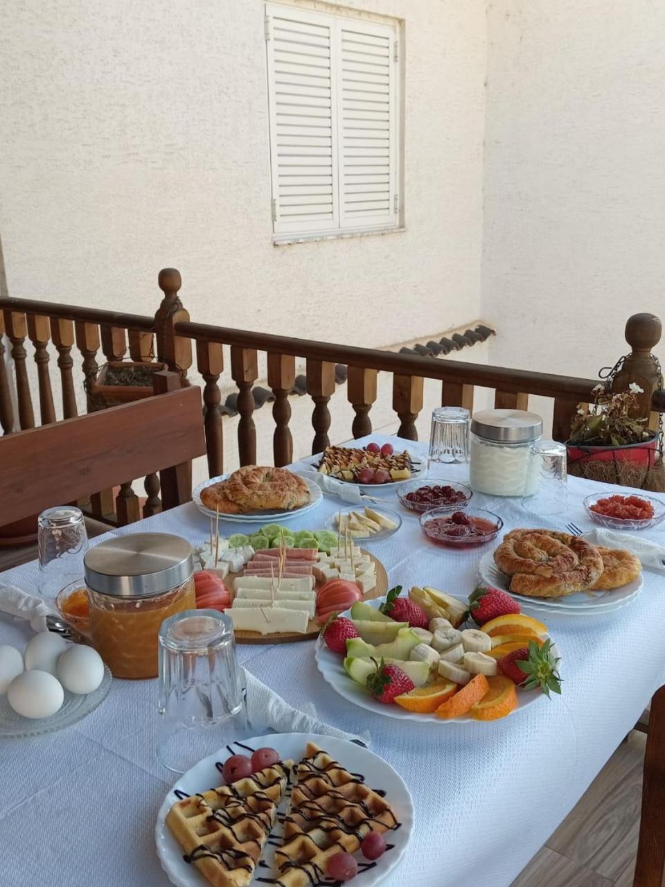 Dd Villa Берат Екстер'єр фото
